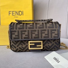 펜디 FENDI 바게트 토트 숄더 백