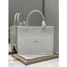 디올 DIOR book tote 북 토트 백