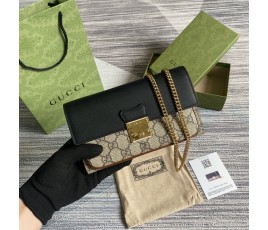 구찌 GUCCI 패드락 월렛 온 체인 백