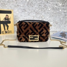 펜디 FENDI 바게트 토트 숄더 백